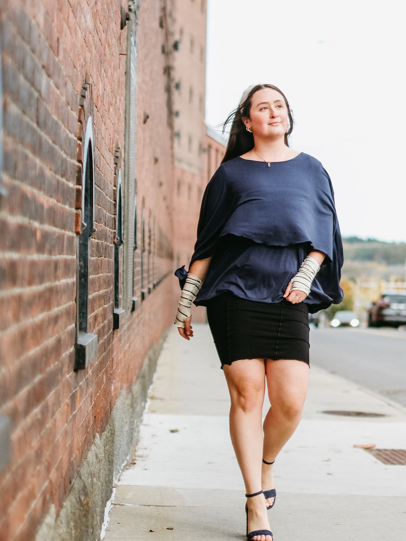 tissue navy mantra with black pencil skirt and yang strip aria sleeves