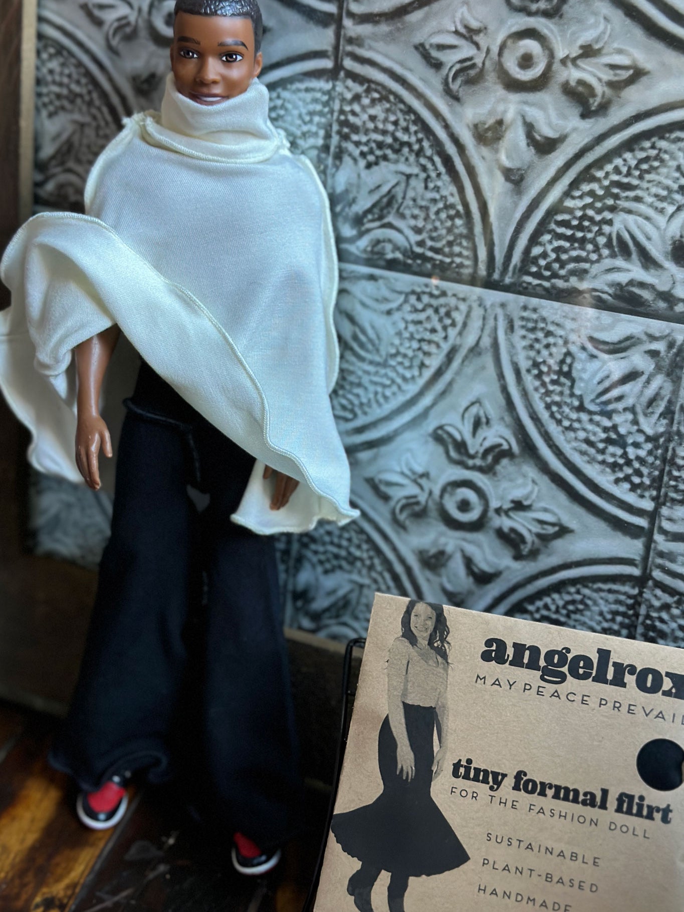 PEQUEÑO angelrox® COQUETEO FORMAL