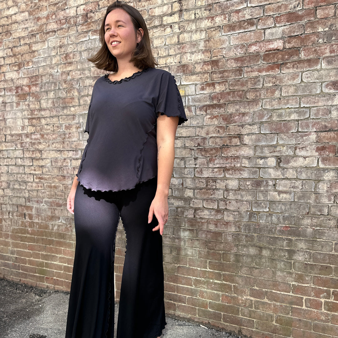 angelrox® sweet t worn with black swirlsuit