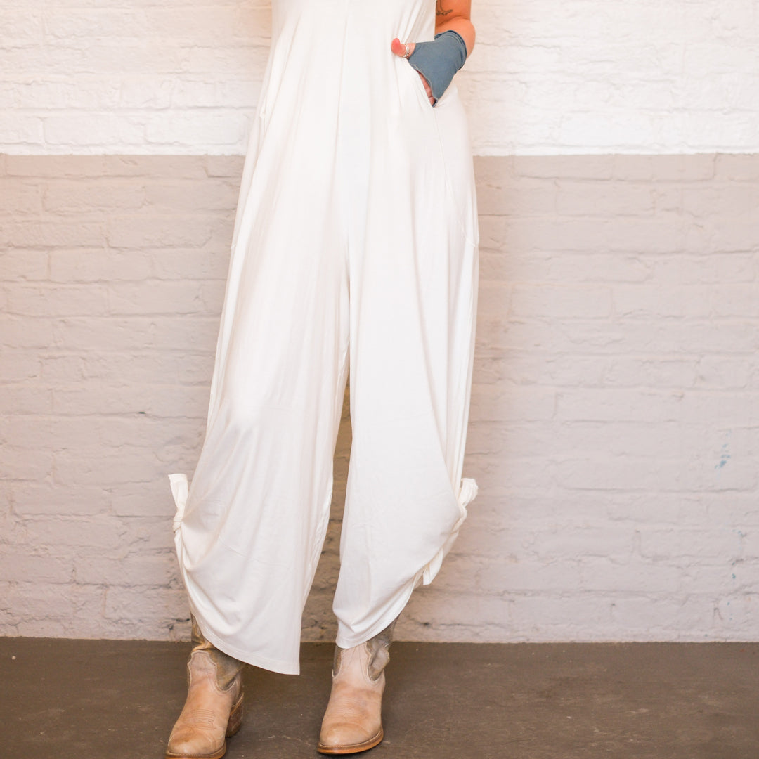 milk bamboo farmer with bottom hem side slits tied up