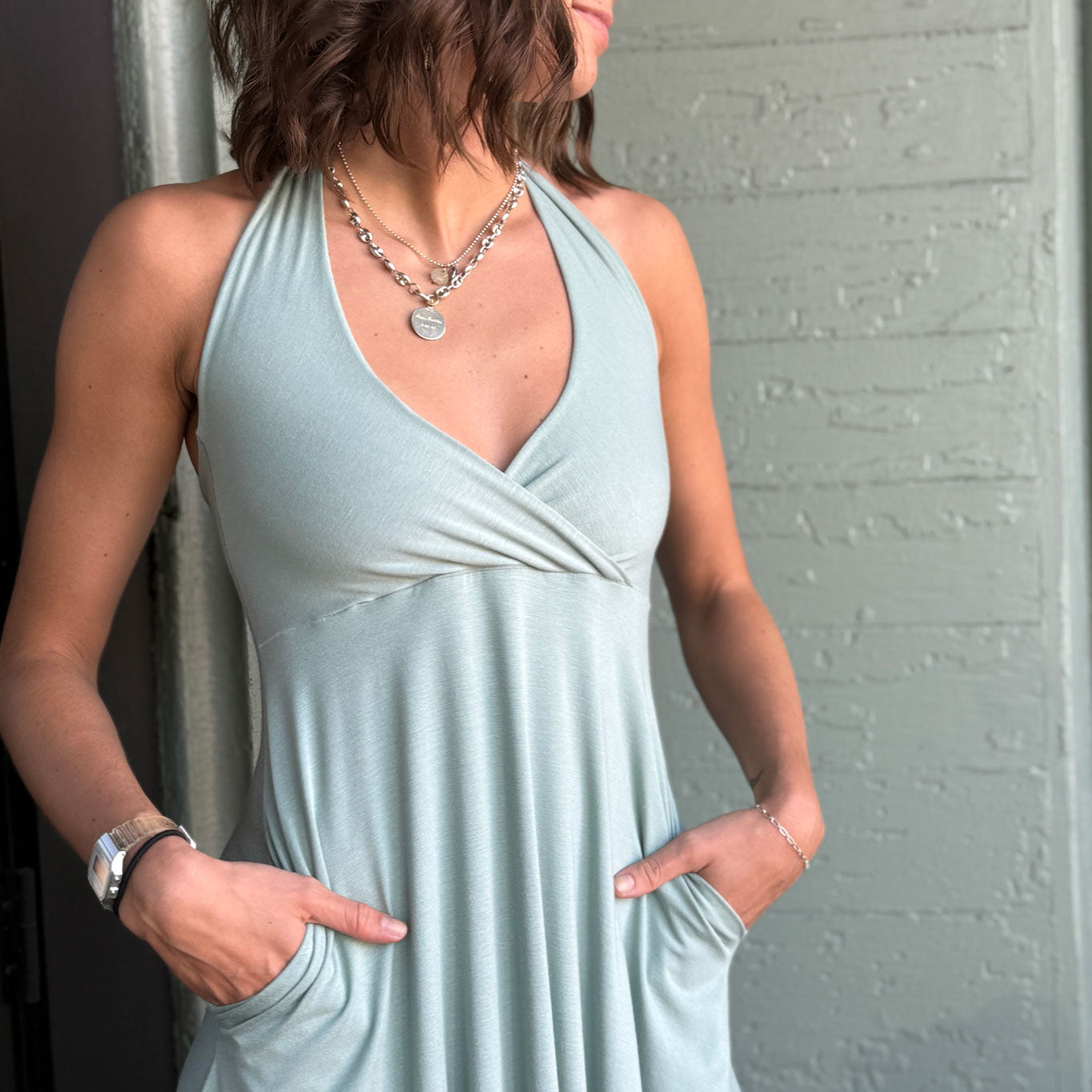 Robe licou à col en V HARMONY