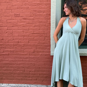 Robe licou à col en V HARMONY