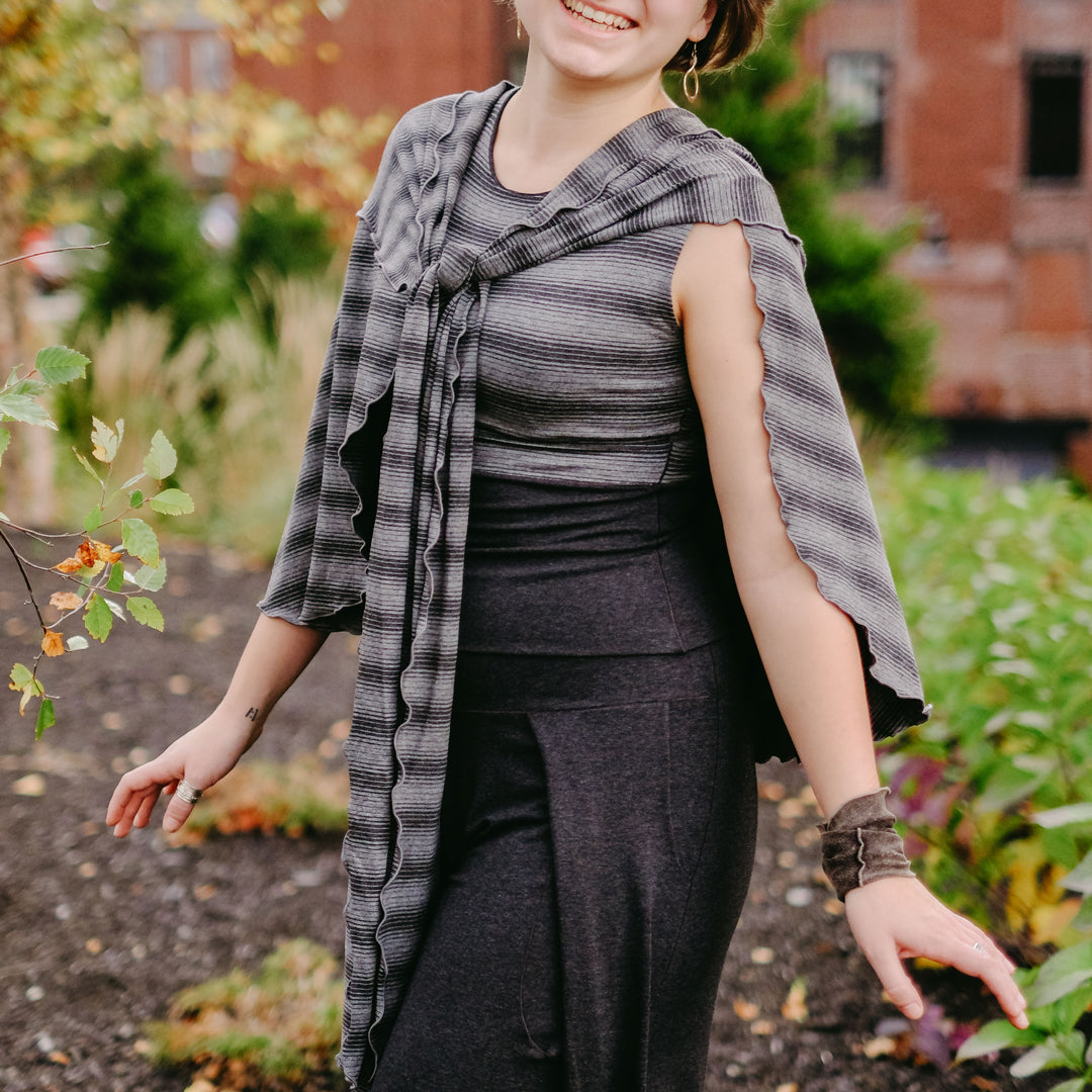 girly wrap + hug in city stripe with the petal pant in lava heather