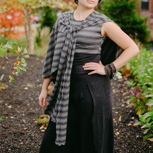 girly wrap + hug in city stripe with the petal pant in lava heather