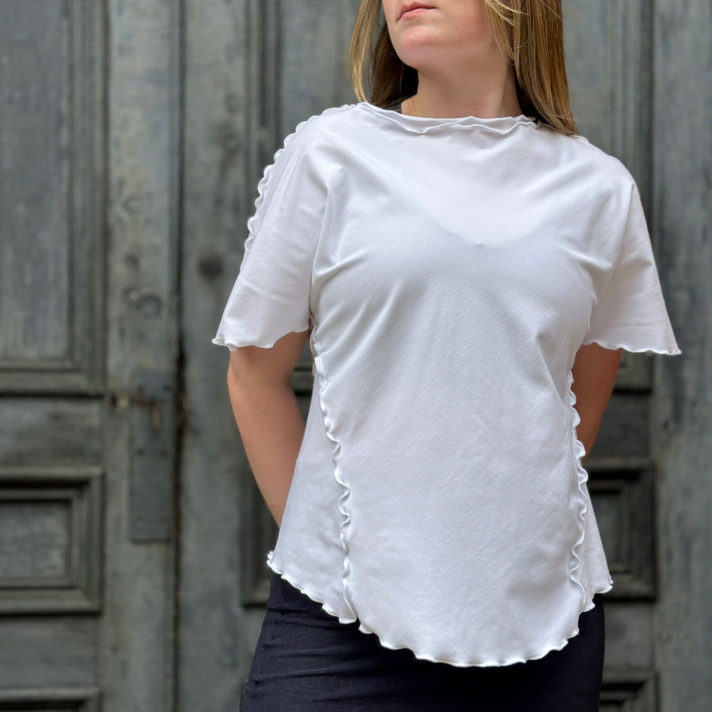 angelrox® sweet t in white styled with midnight swirlsuit