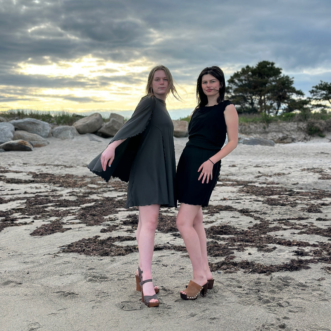 angelrox® dahlin' dress on two models in fir + black 