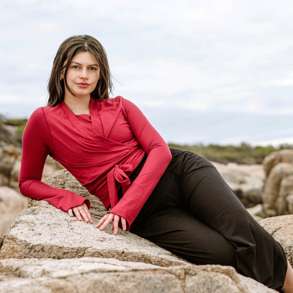 suger® hug shaper top in ruby styled under the ruby rappa