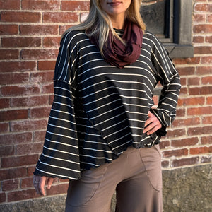 Blusa con mangas verdaderamente acampanadas