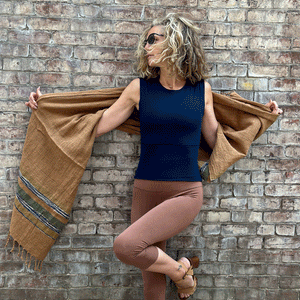 suger® hug in navy worn with cedar capri