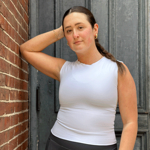 suger® hug shaper top in white