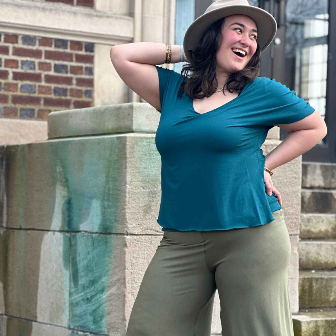 sola t in tissue cove with the palazzo pant in tissue bay