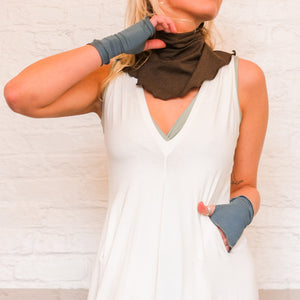 HOURGLASS scarf hood shaper