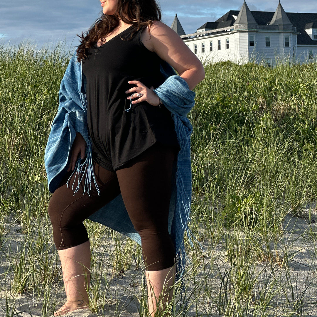 suger® sprout in black + peat capri layered underneath 