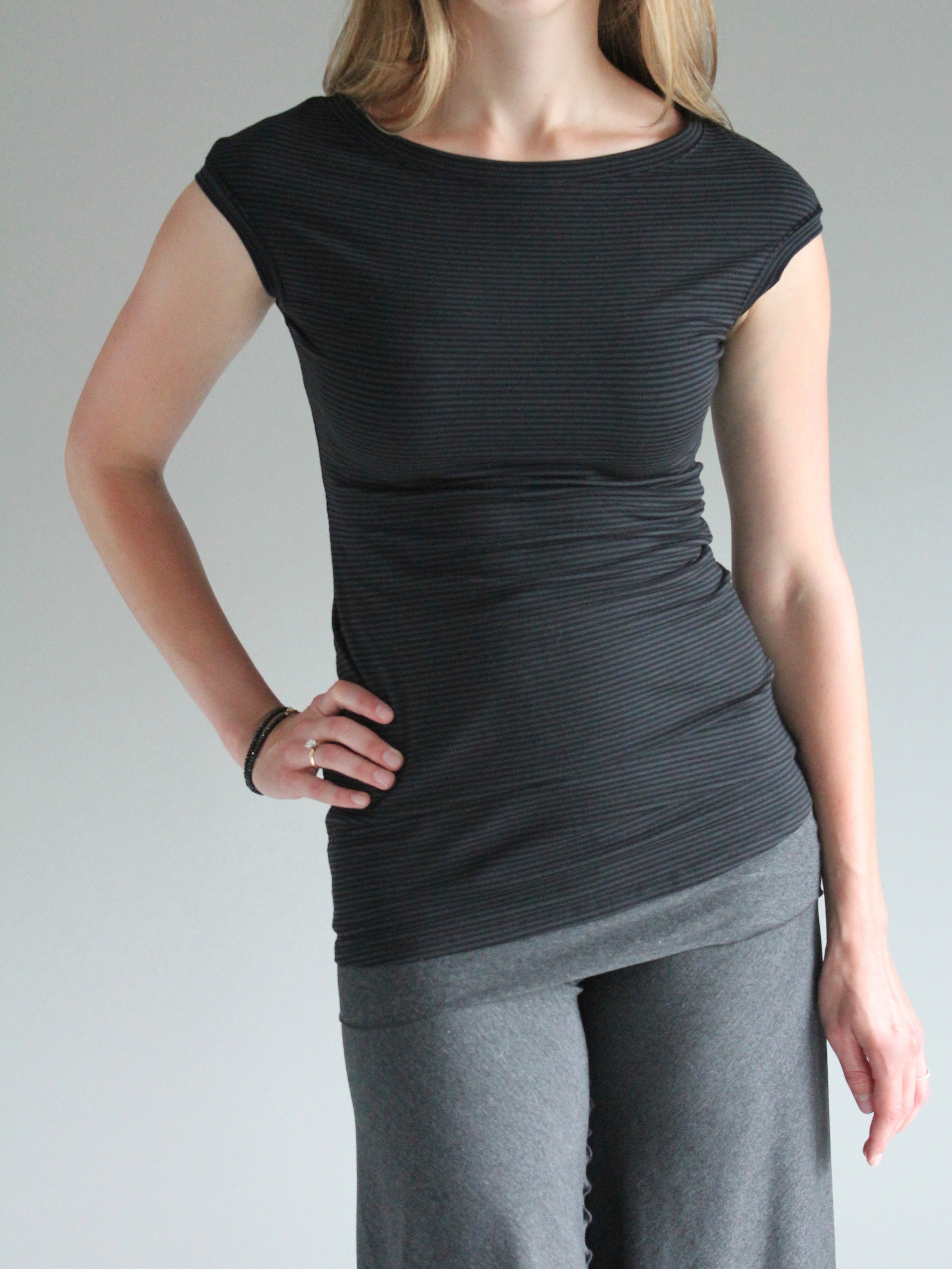 suger cap tunic in bamboo organic cotton subtle stripe with charcoal swirlsuit