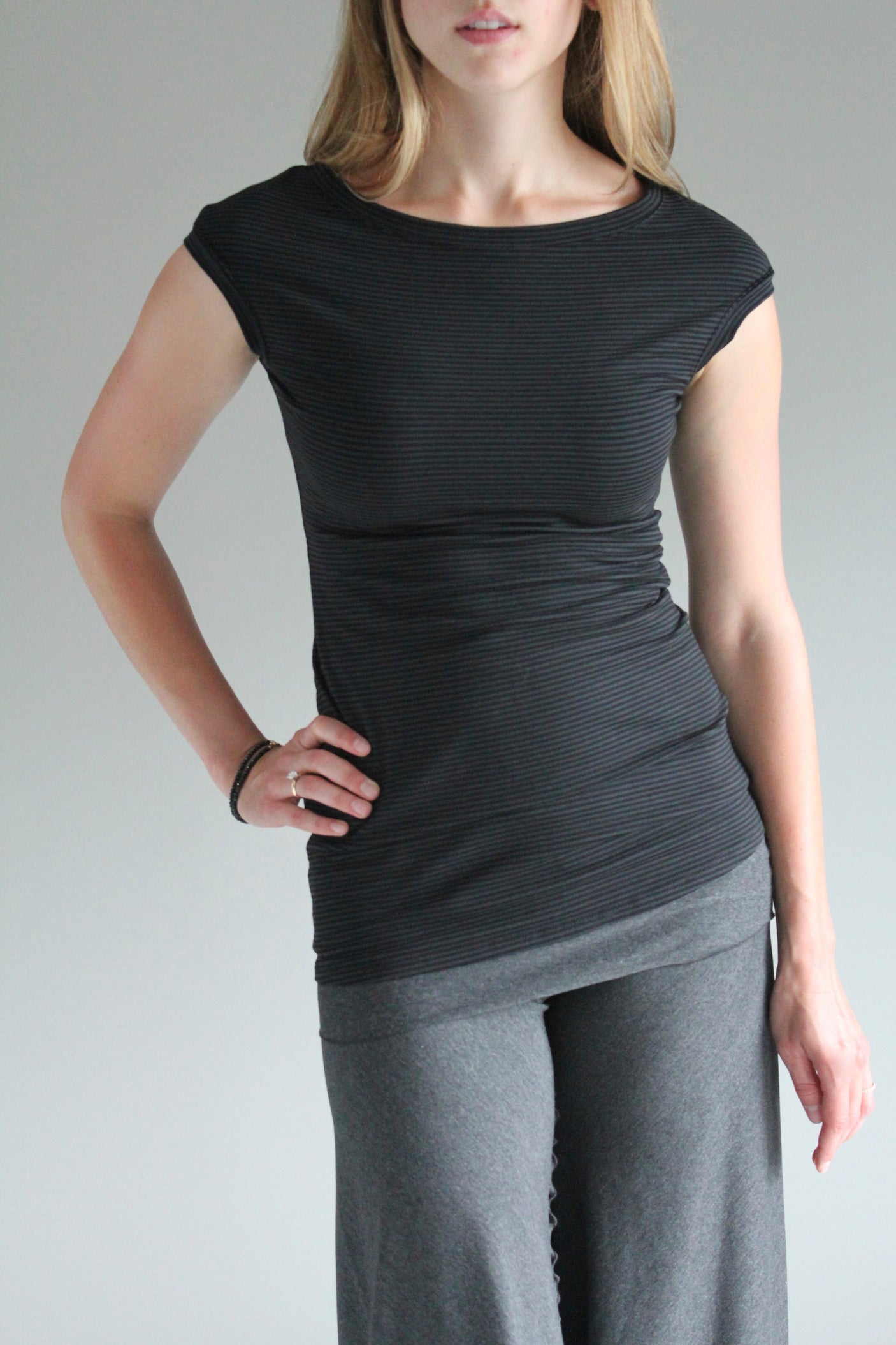 suger cap tunic in bamboo organic cotton subtle stripe with charcoal swirlsuit
