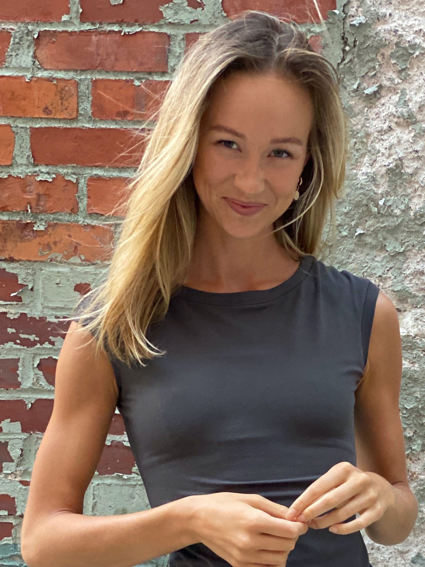 suger essential cap tunic in ore dark grey bamboo 