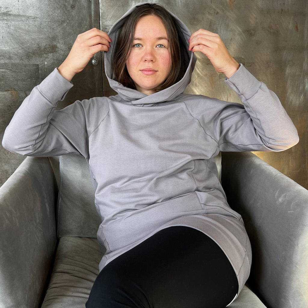 maeve hooded pullover in moon
