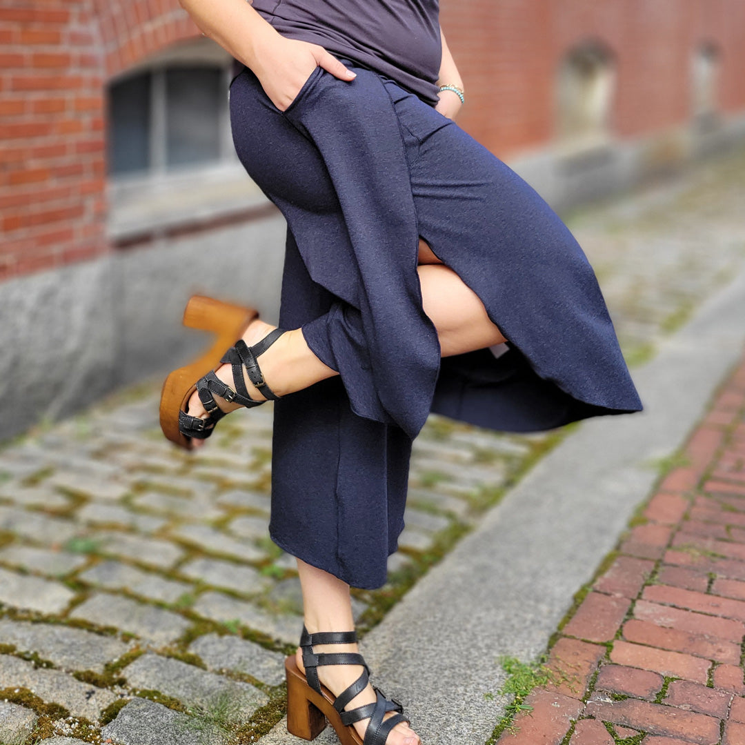 suger® petal pant in midnight