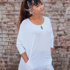 true pearl flowy t in white