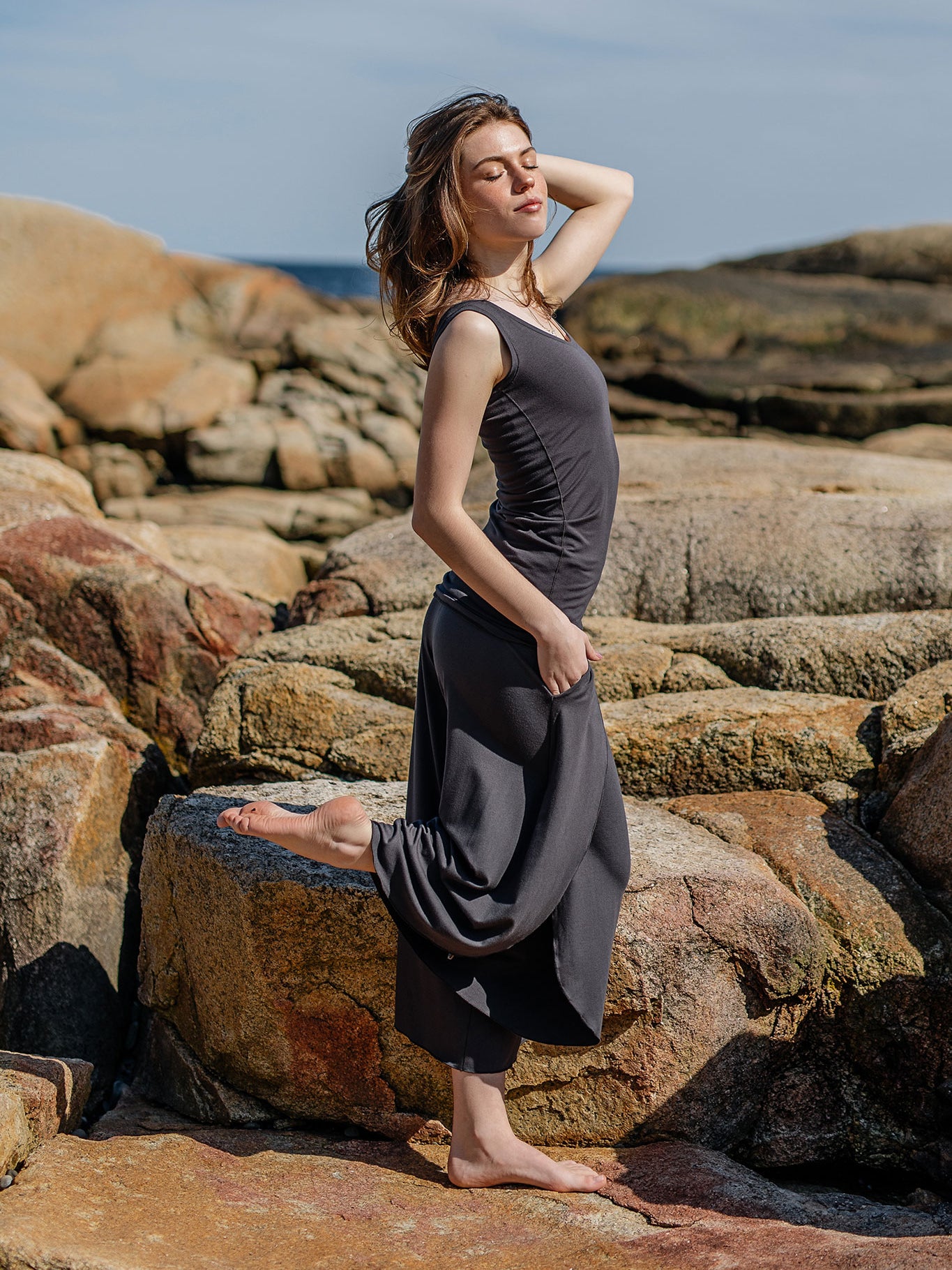 suger® petal pant in charcoal styled with carbon core