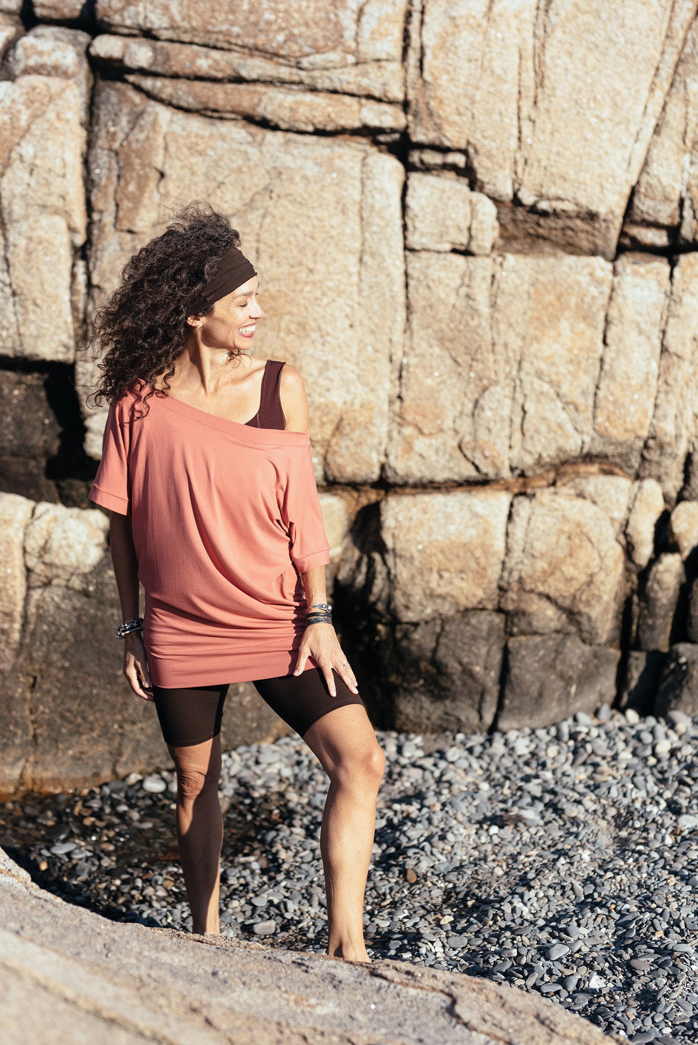 flash off shoulder top in reef + hiker in peat
