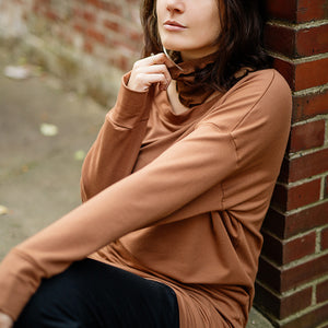 terry welder pullover in cedar