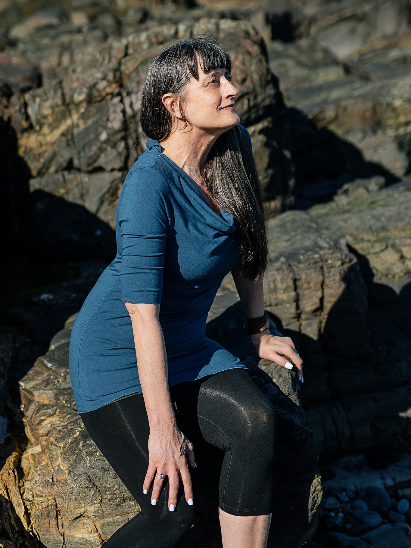 grace cowl neck half sleeve top in lake paired with black capri