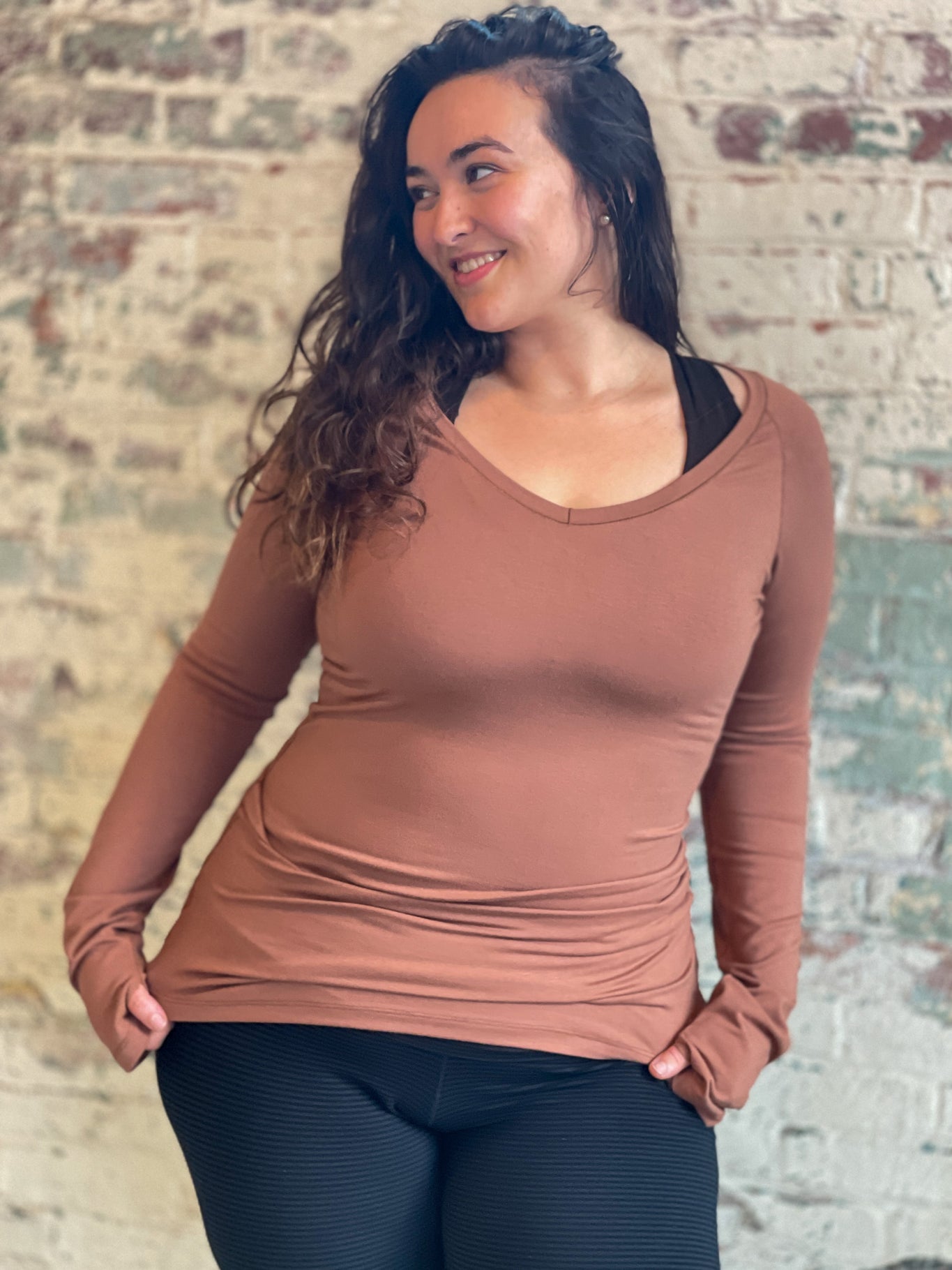 bamboo cedar vneck long sleeve top and subtle black base leggings