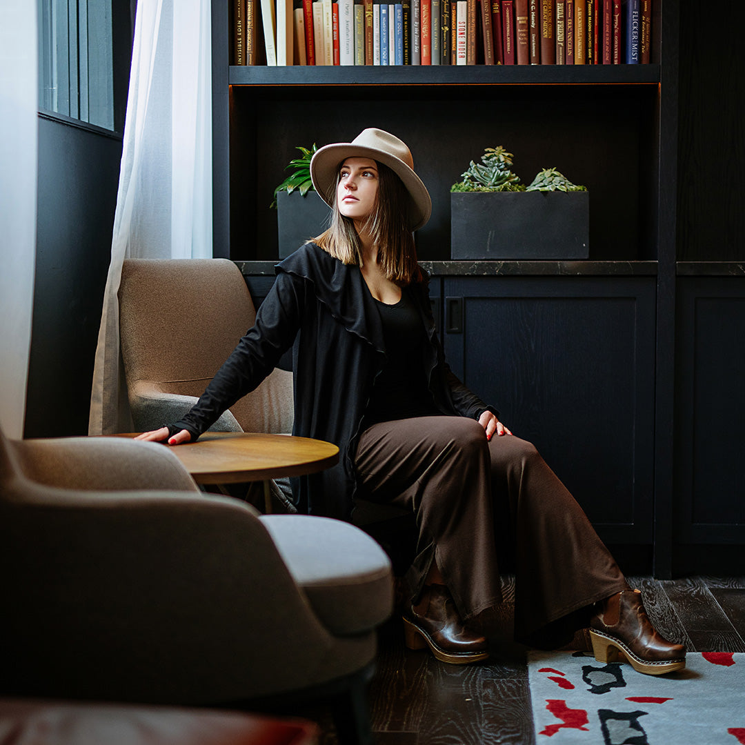 harlow elegant convertible wide leg pant in peat with cardi jacket in black and black vital tunic