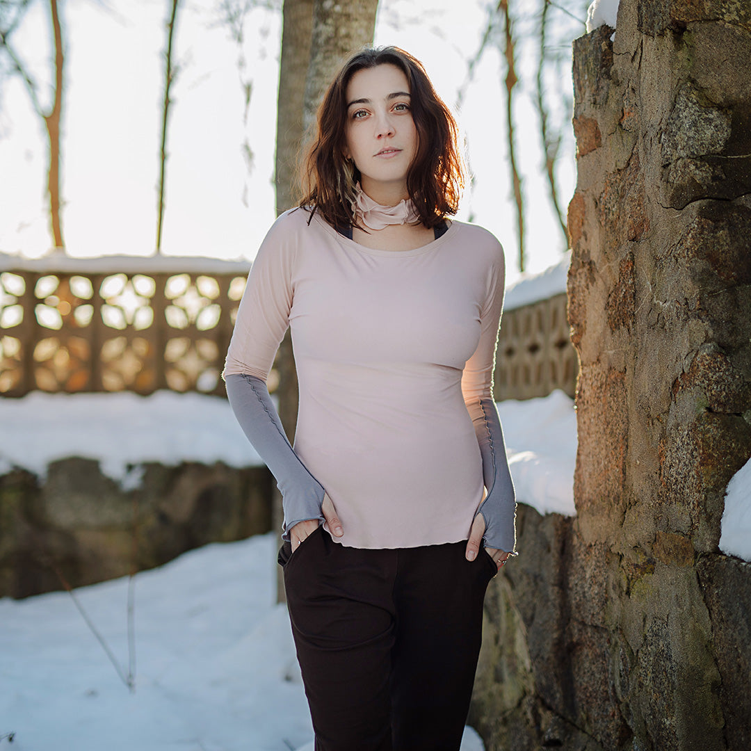 rose bias top in ballet with jogger in peat and moon opera gloves