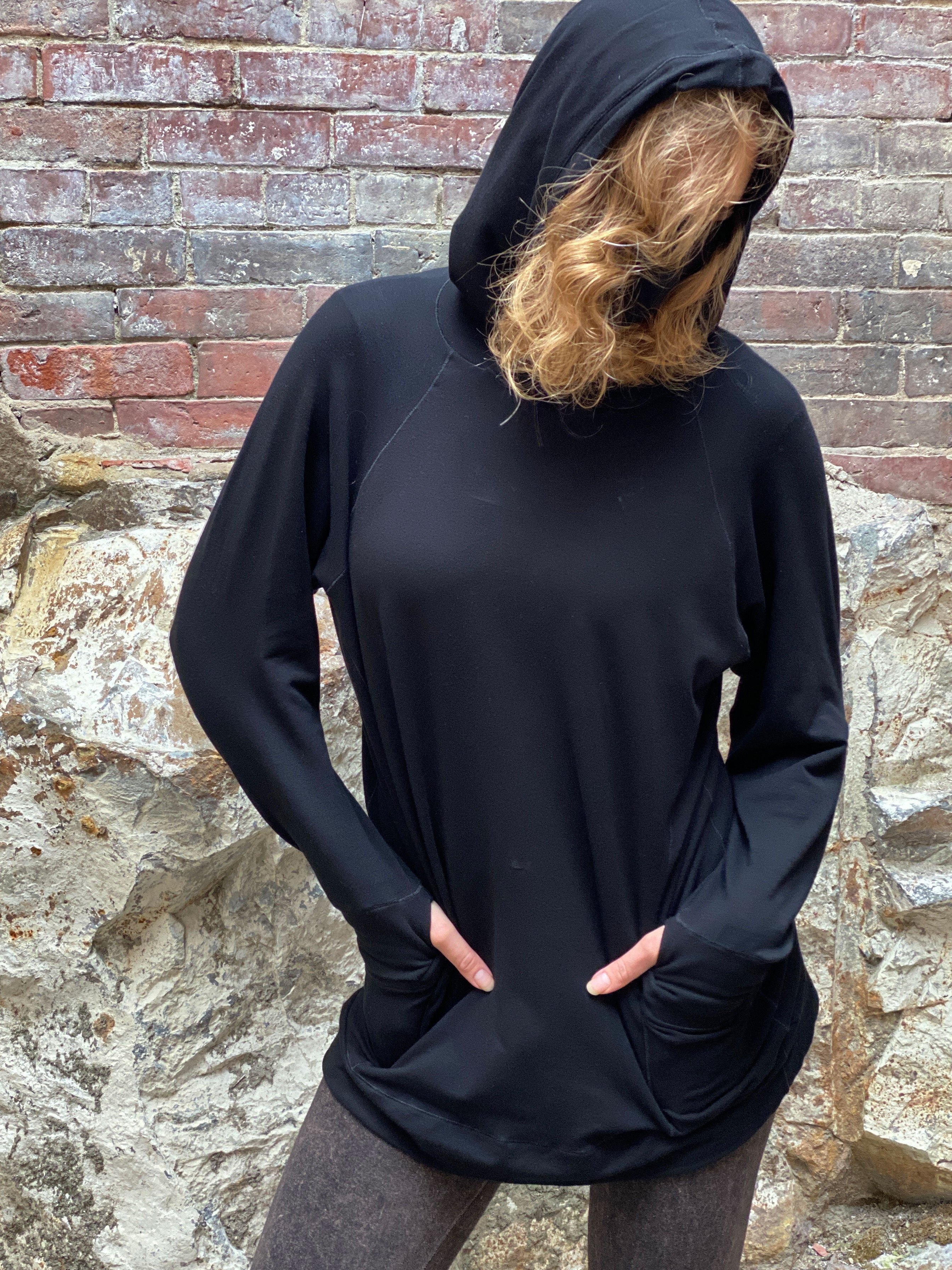 maeve hooded pullover in black 