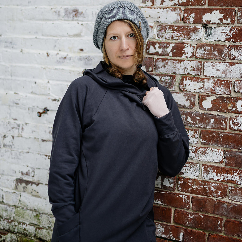 maeve hooded pullover in carbon