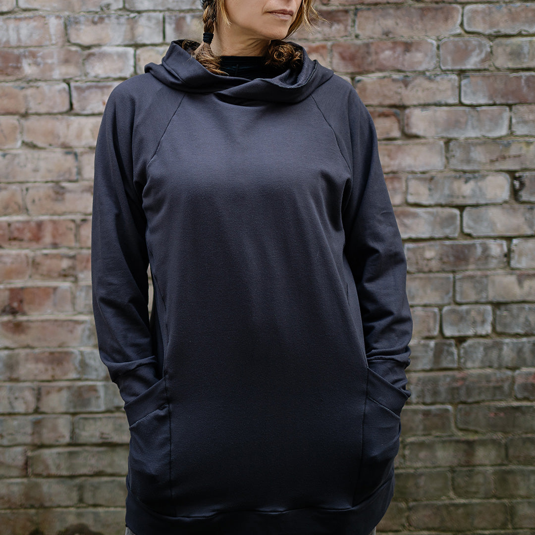 maeve hooded pullover in carbon