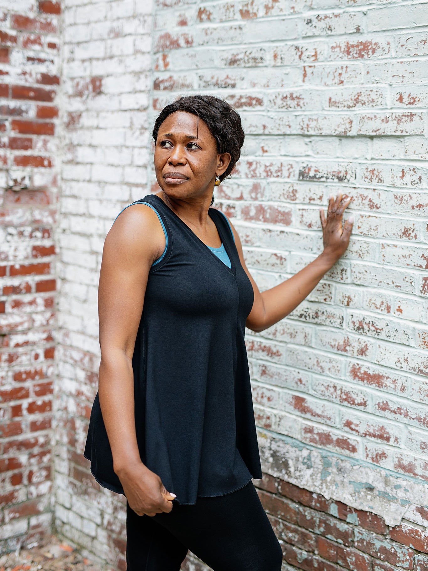 daisy tunic tank in black