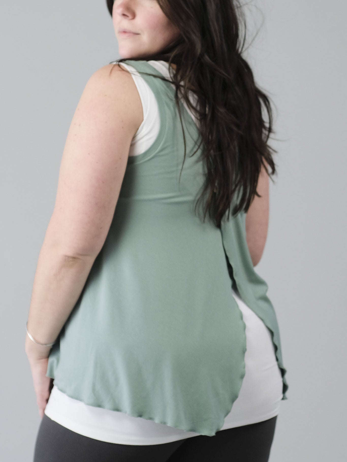 tulip in tissue glass over core in white 