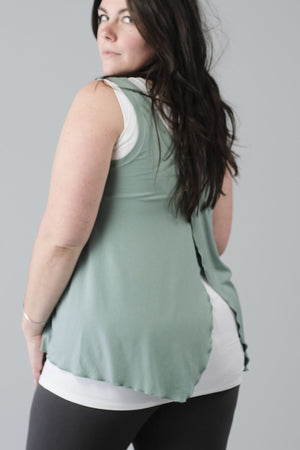 tulip in tissue glass over core in white 