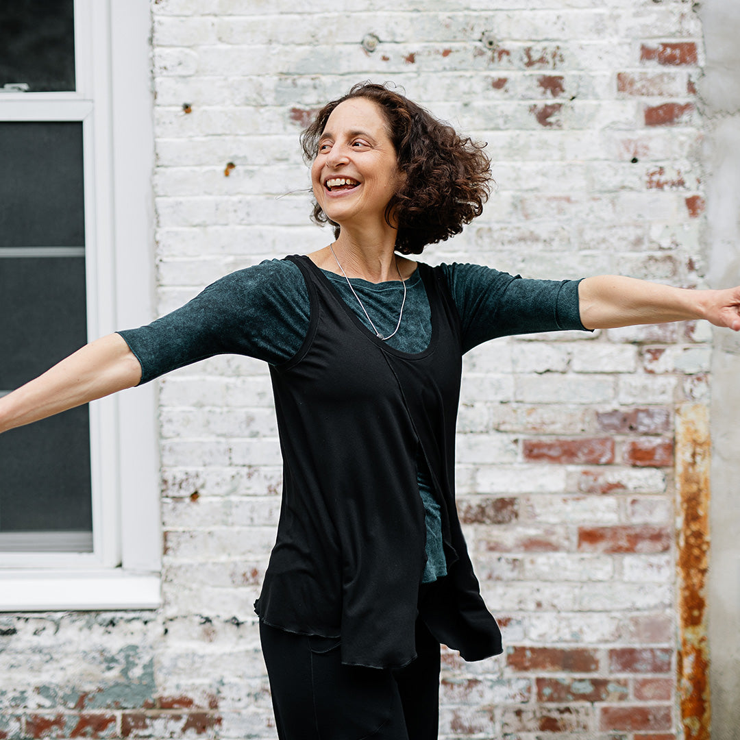 suger® tulip tissue tank in black styled over blue mineral rose