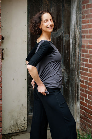 tulip tank in carbon paired with black rose + black harlow