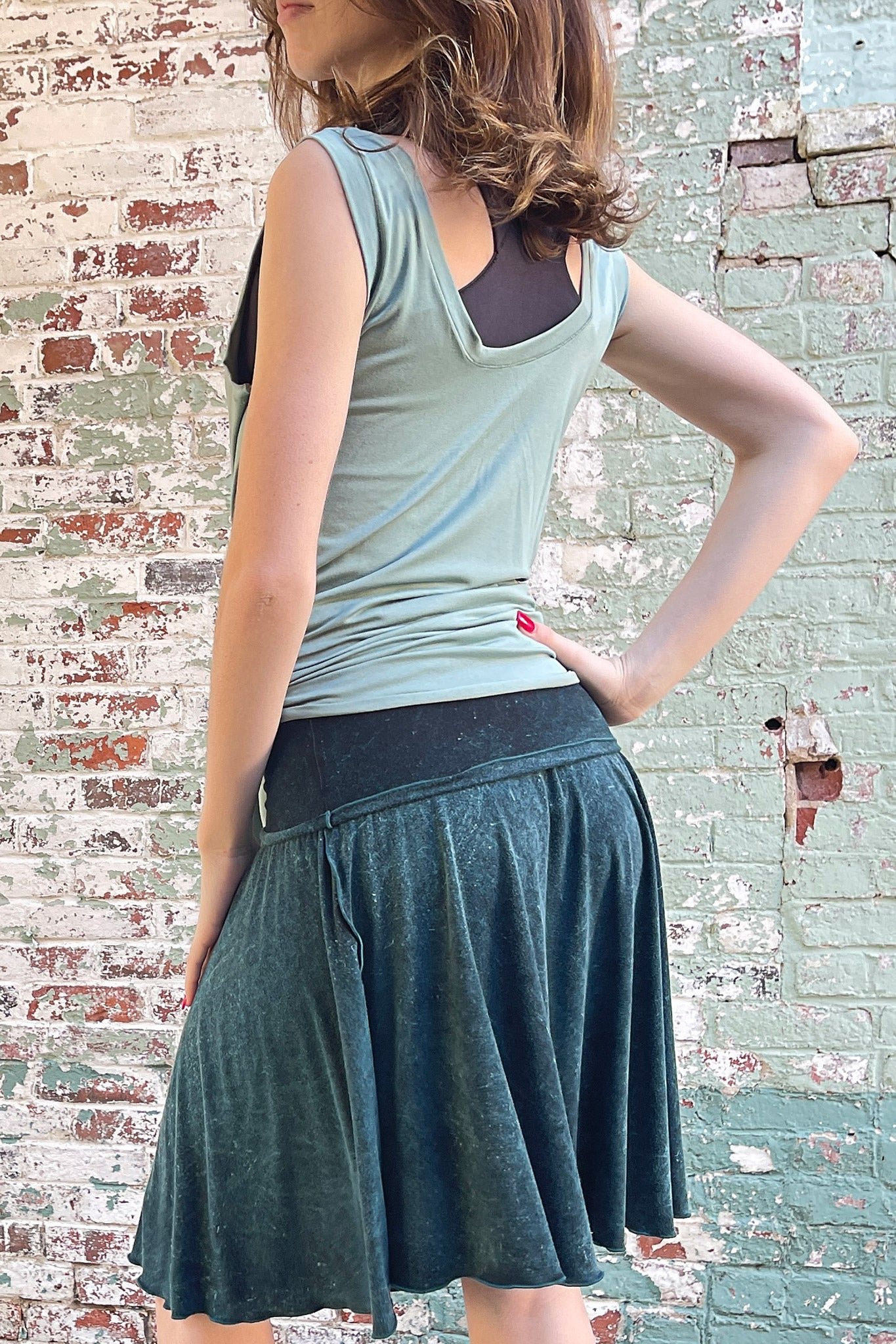 suger tulip tissue tank in glass worn tied in the front with blue mineral flirt worn as a skirt