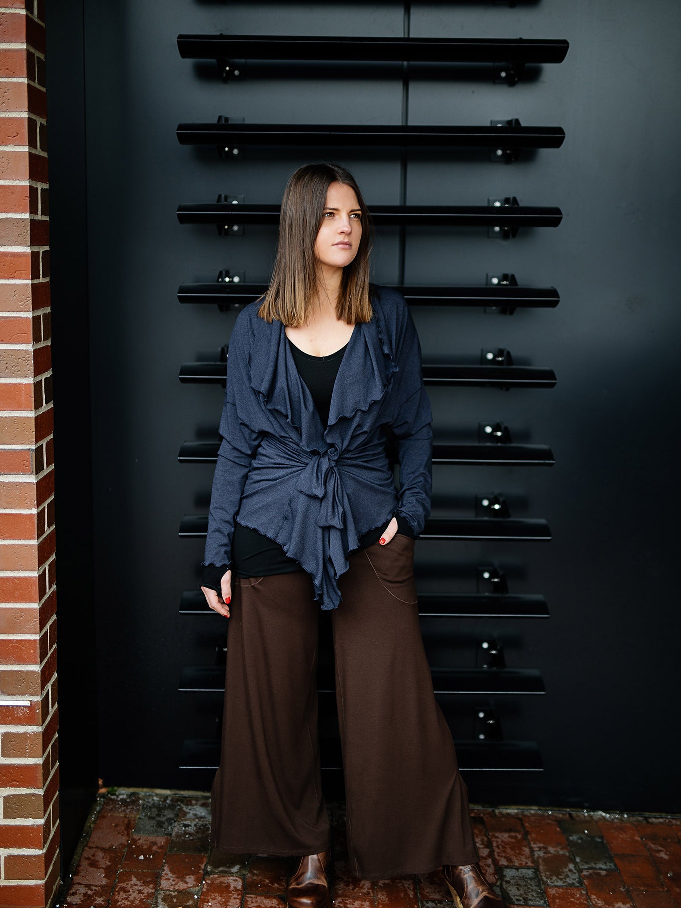 harlow elegant convertible wide leg pant in peat with midnight river jacket