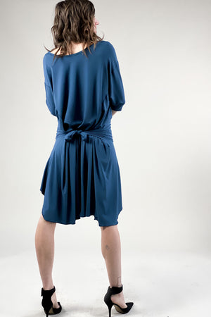 tide in tissue lake with pockets tied in back