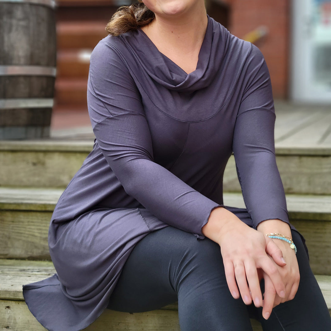 suger® gale cowl neck tunic dress in tissue carbon