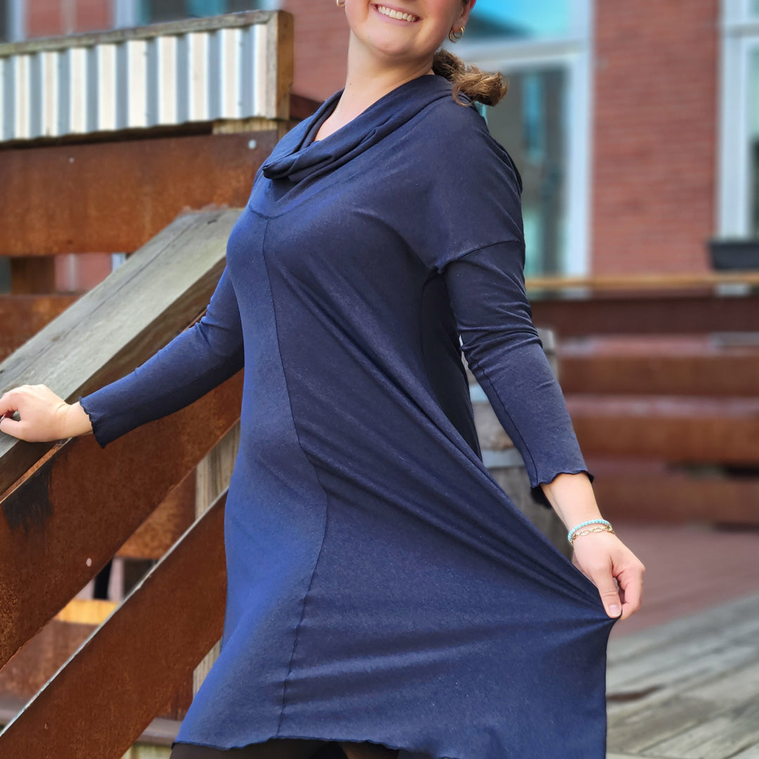 gale cowl tunic dress in tissue navy