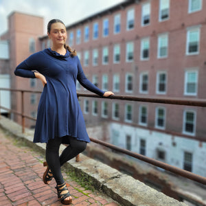suger® gale cowl neck tunic dress in tissue navy