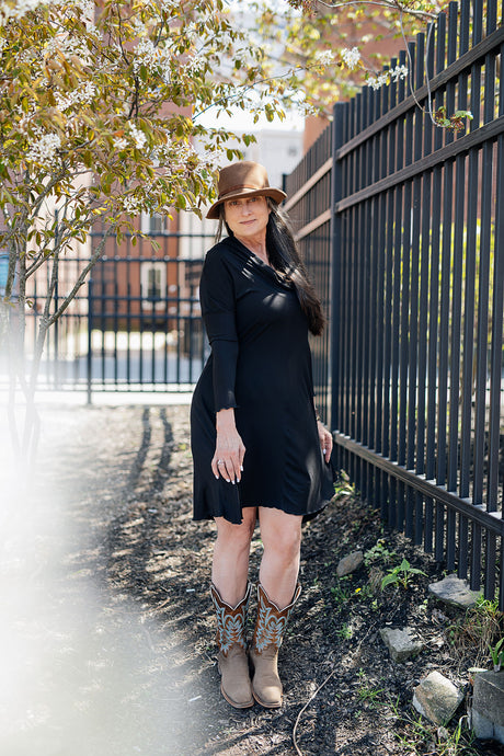 suger® gale cowl neck tunic dress in black 