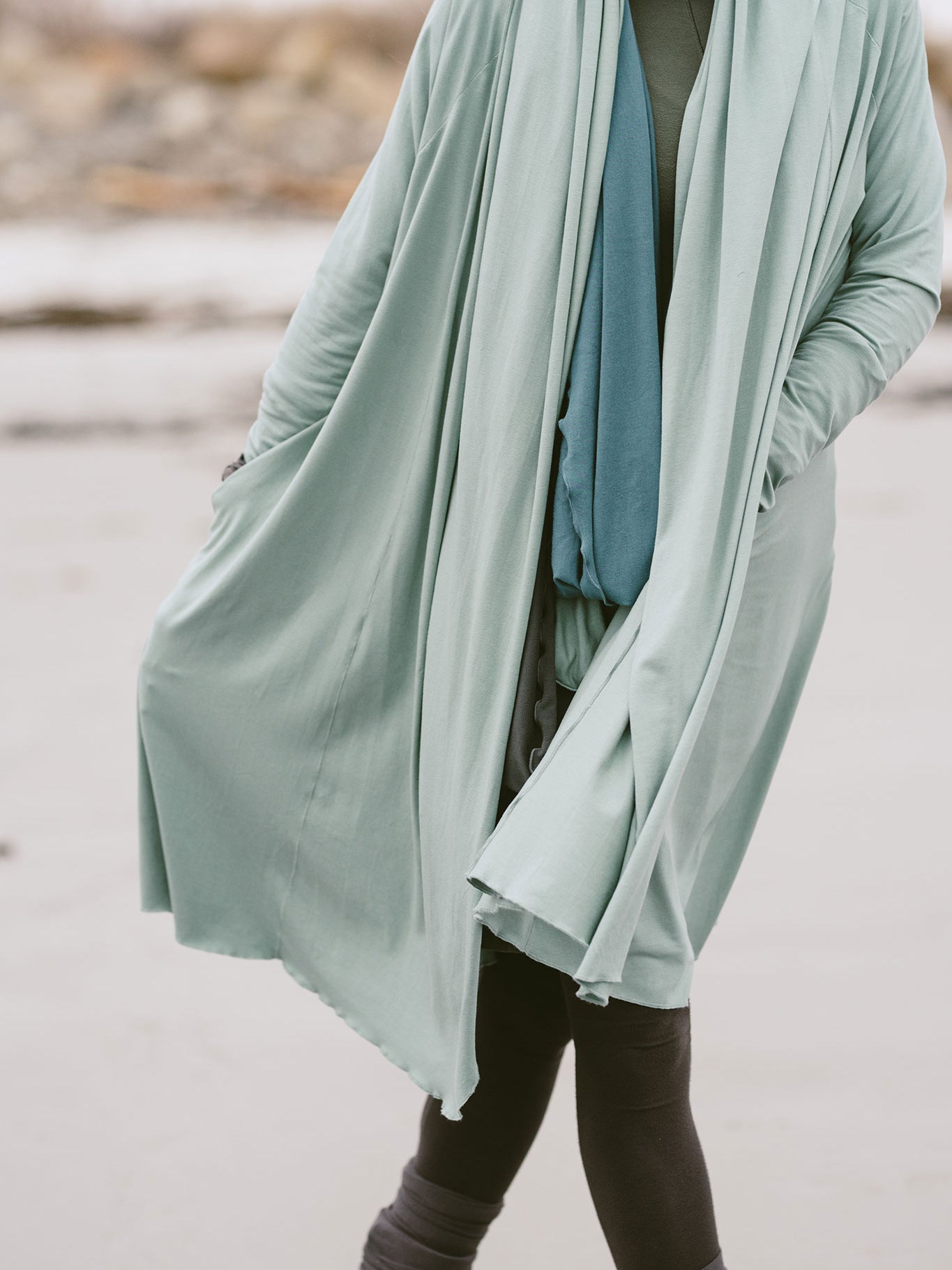 suger garden coat in glass + loop in ocean