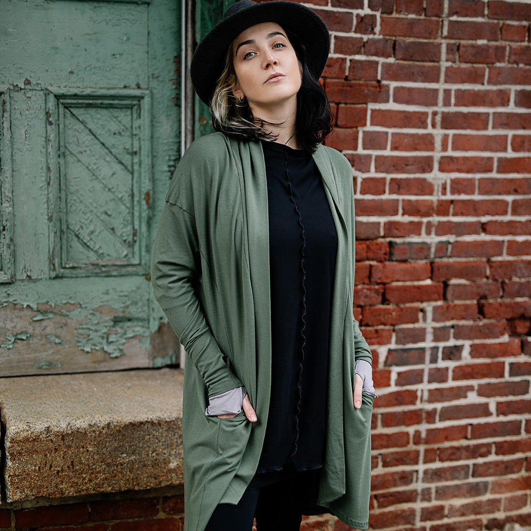 coco blazer in moss with swing top in black