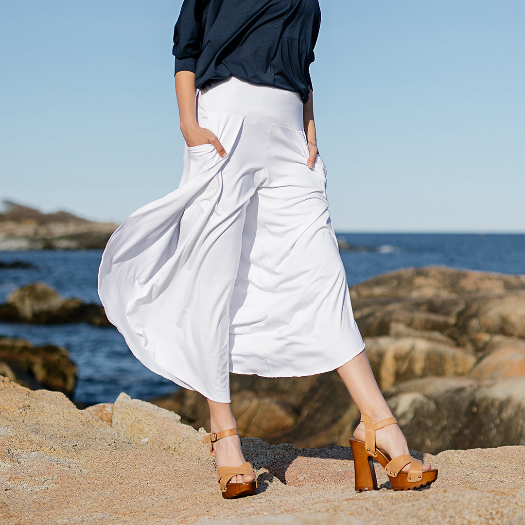 white petal pant paired with navy pop top