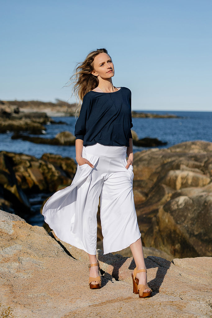 pop top in navy paired with white petal pant
