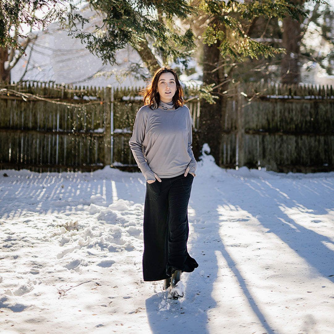 pop top in moon with harlow pant in black